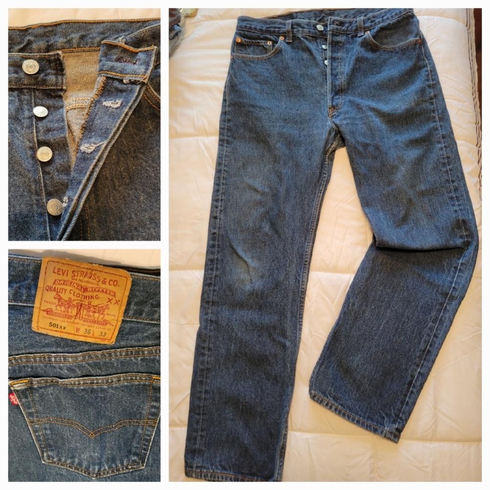 501 Excellent condition button fly boyfriend Levi denim Jeans